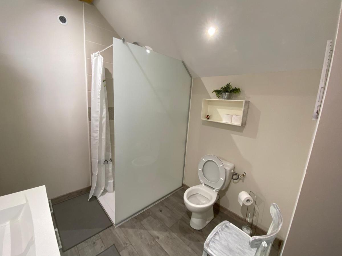 Chambre Privative Chez Toutoune Fontainebrux Exteriör bild